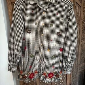 Bobbie Brooks Autumn Black and White Gingham Button-down